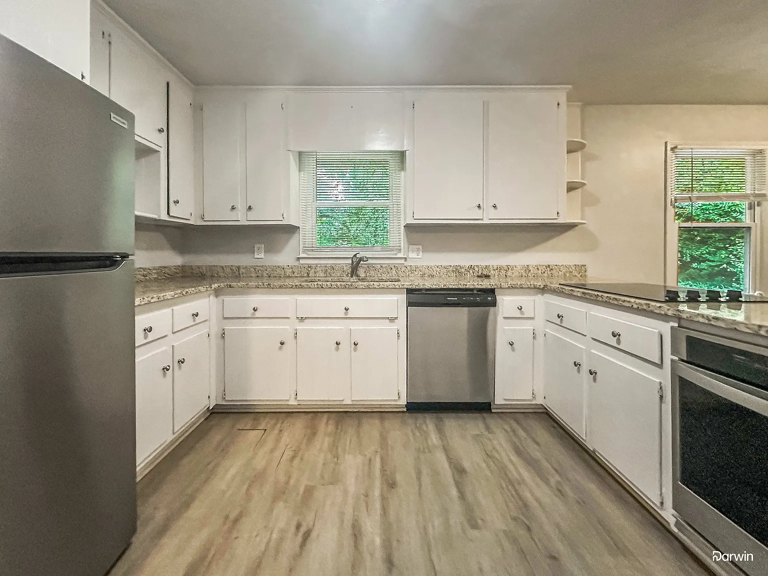 3 bed, 2.0 bath, 1862 sqft, $2,070 — Photo 4