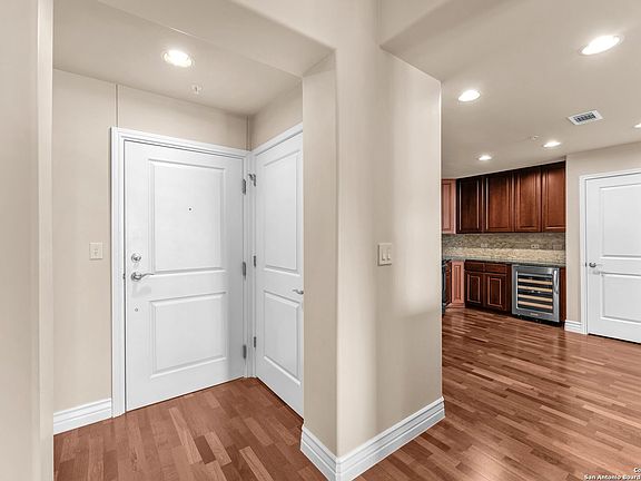 3rd image of 215 N Center St #908