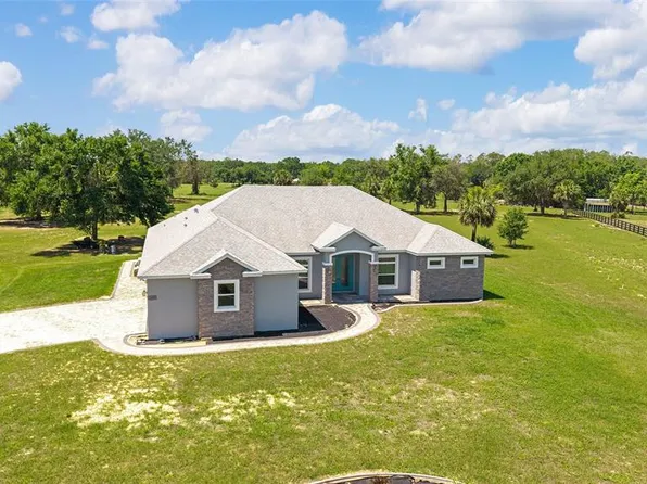 5489 Nantahala Ln, Lady Lake, FL 32159