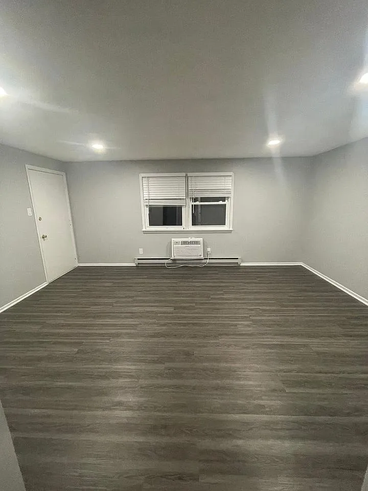 1 bed, $1,425 — Photo 4