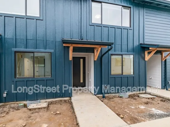 820 S 19th St, Philomath, OR 97370