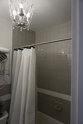 Rented by Finger Management Corp | media 6