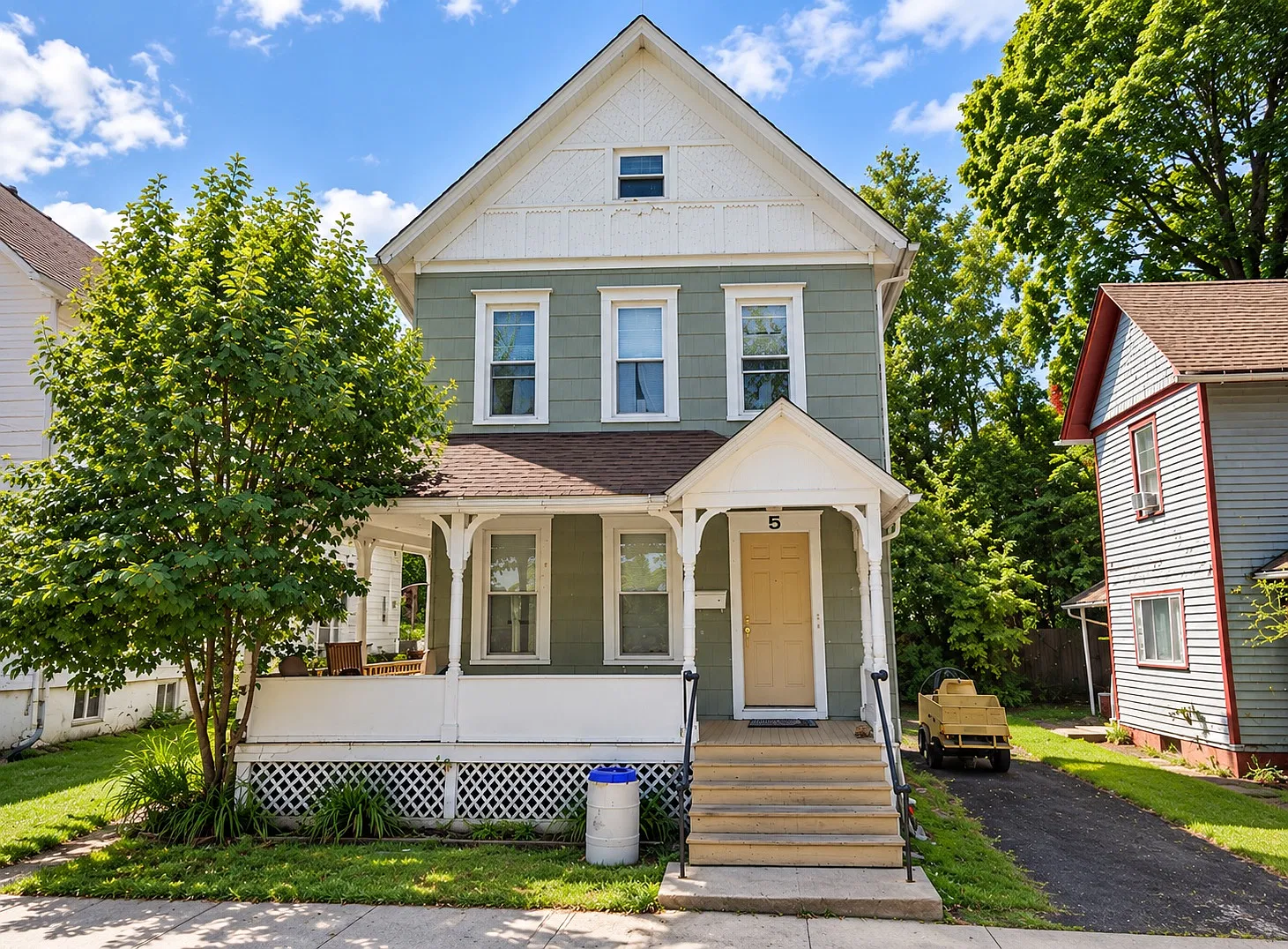 5 Walnut St — Photo 1