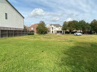 5349 Lampasas St, Houston, TX 77056