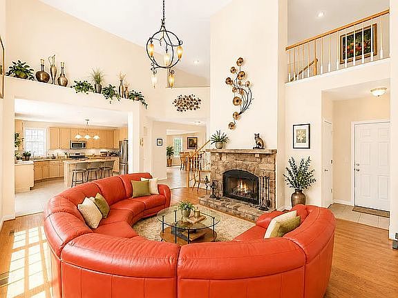4th image of 3081 Handley Ct