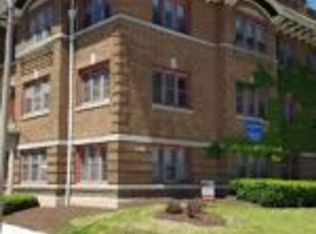 1720 E Newport Ave #16, Milwaukee, WI 53211