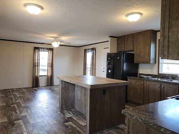 3rd image of 38000 Le Chateau Blvd #152