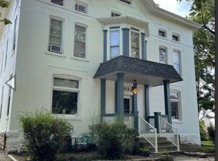 503 Beacon St APT Z, Alton, IL 62002