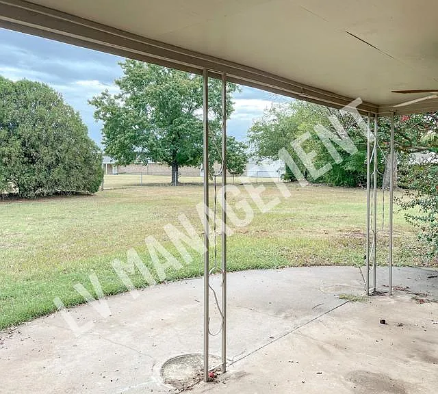 1614 Terrace Dr — Photo 7