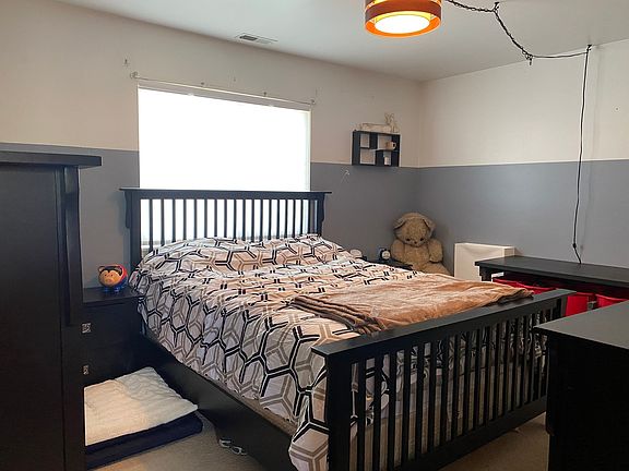 4th image of 3019 Gloria Ln