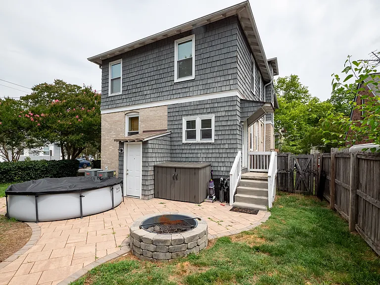 1601 Ashland Ave — Photo 22