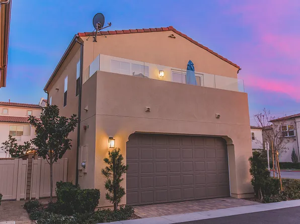 21811 Moveo Dr, Santa Clarita, CA 91350