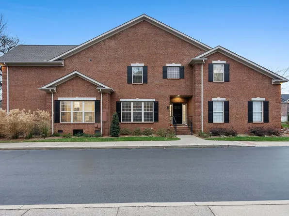 128 Brilliantine Cir, Franklin, TN 37064