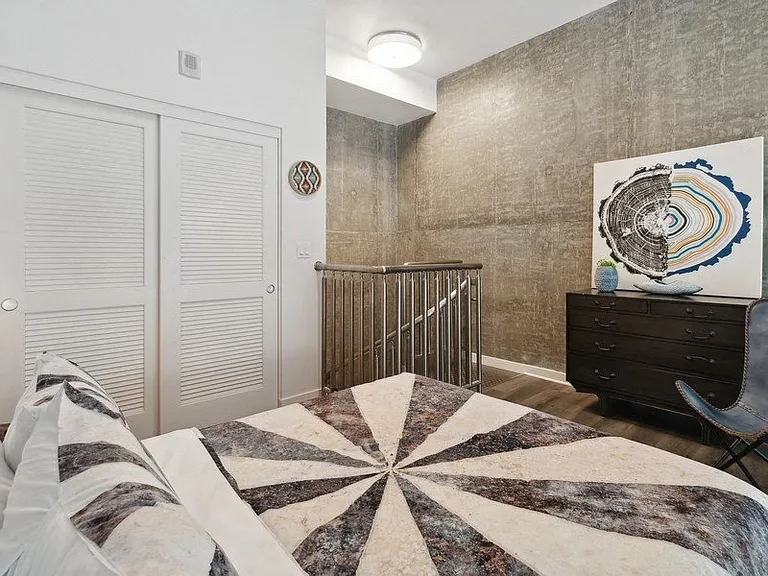 Block C Apartments — Photo 9