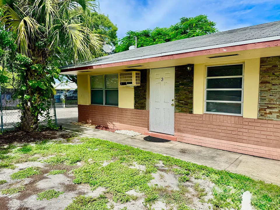 411 SE 23rd Ave #5