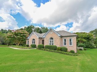 2091 Lakewood Cir, Grayson, GA 30017