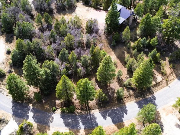 2805 N Dead Horse Loop, Alton, UT 84710