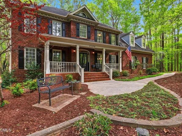 2300 Hideaway Ct, Raleigh, NC 27613
