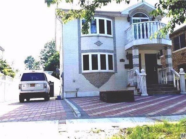 1st image of 5718 253rd St #2