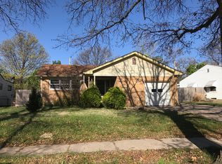 863 S Prairie Park Rd, Wichita, KS 67218