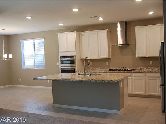 3rd image of 12464 Notch Trail Ave