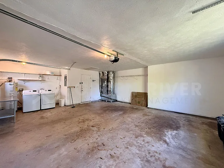 2 Fairway Rd — Photo 34