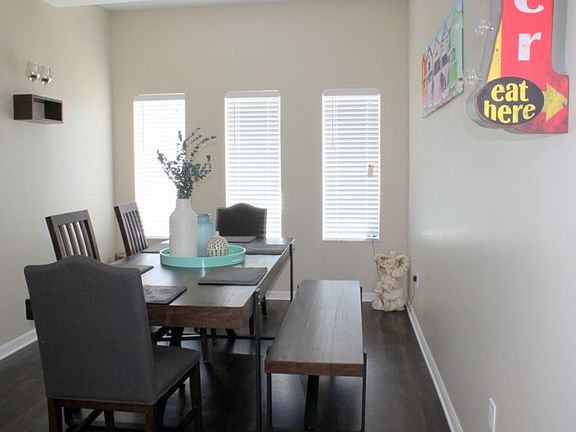 2nd image of 16550 McGregor Blvd #8