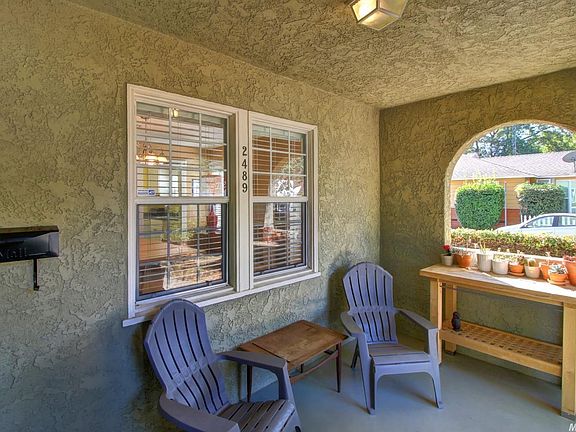 3rd image of 2489 San Jose Way