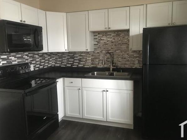 648 Whitlock Ave #2