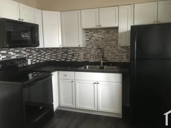 648 Whitlock Ave #2, Toledo, OH 43605