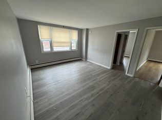 7830 Oxford Ave #B, Philadelphia, PA 19111