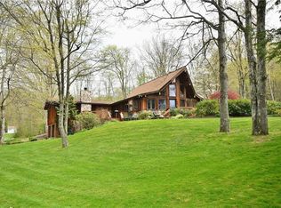 475 Martin Rd, Tarentum, PA 15084