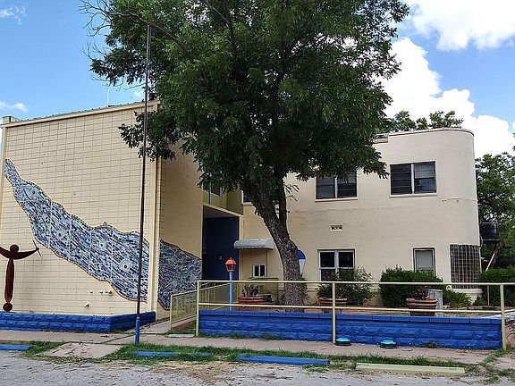 2nd image of 4702 McKee St