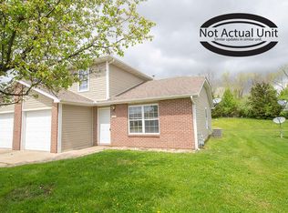 695 W Country Squire Ct, Columbia, MO 65202