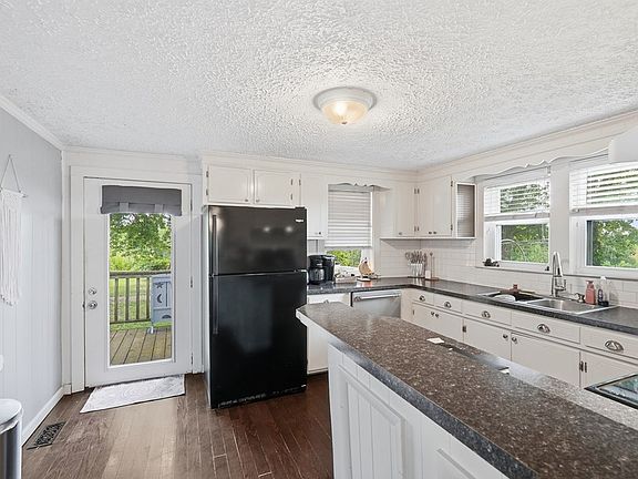 5th image of 1253 Paran Rd