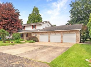 7351 Ashburton Cir NW, North Canton, OH 44720