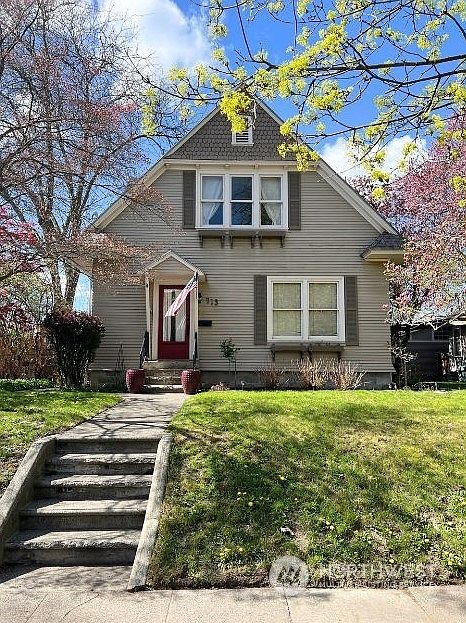1st image of 713 Valencia