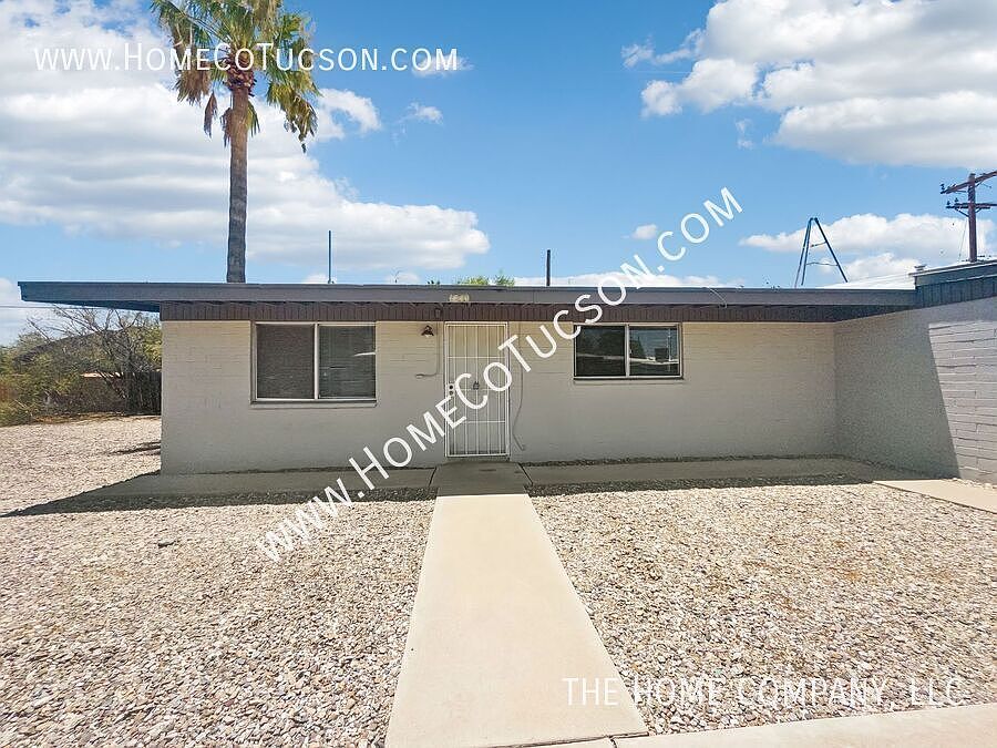 1st image of 2235 N Catalina Ave