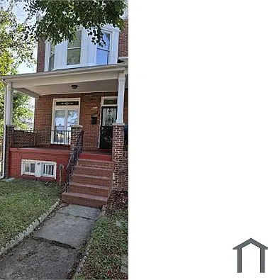 2604 Denison St — Photo 1