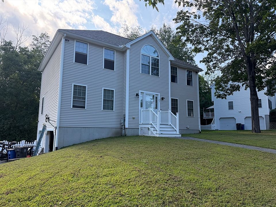 1st image of 25 Winston Cir
