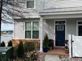8213 Captains Way, Norfolk, VA 23518