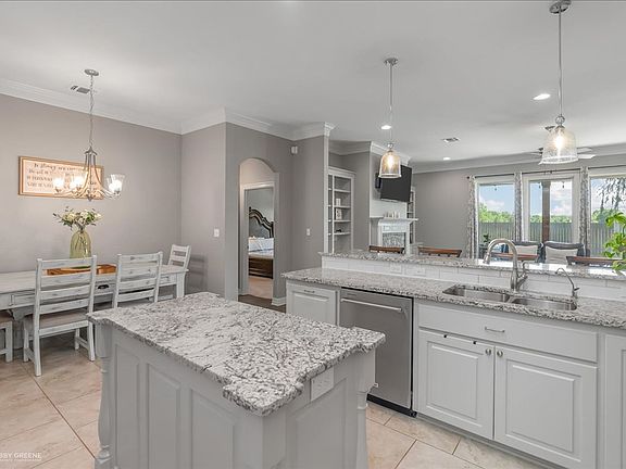 5th image of 1023 Spanish Moss Cir