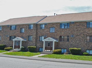 32 Alvarado Ave, Worcester, MA 01604