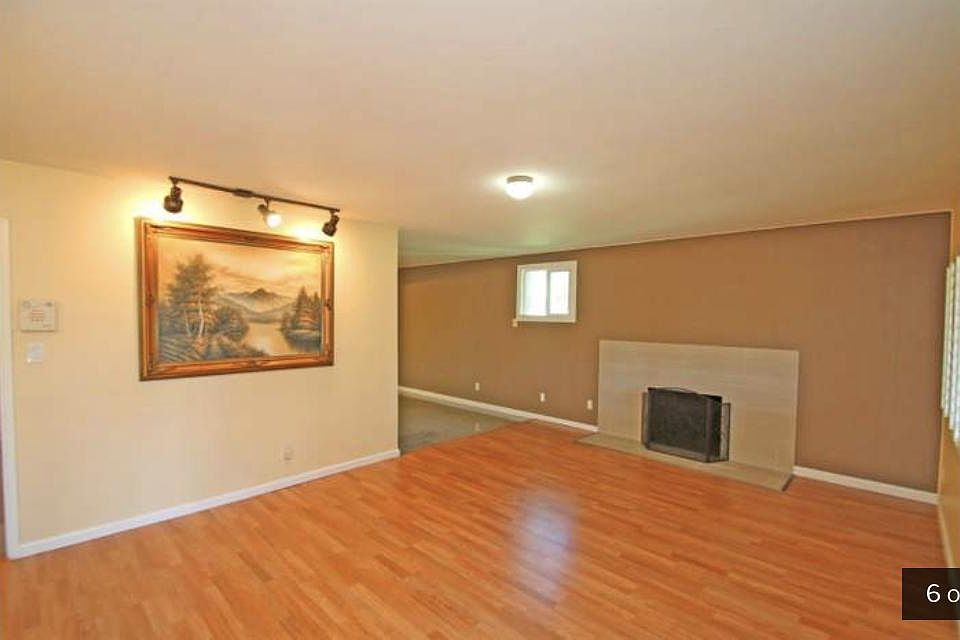 1st image of 3348 S Port Dr