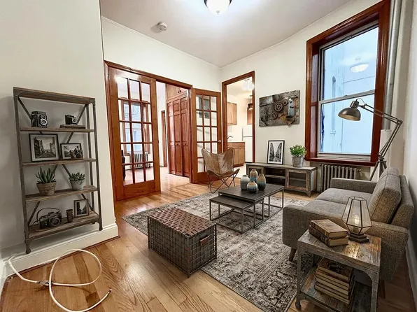 41 E 7th St, New York, NY