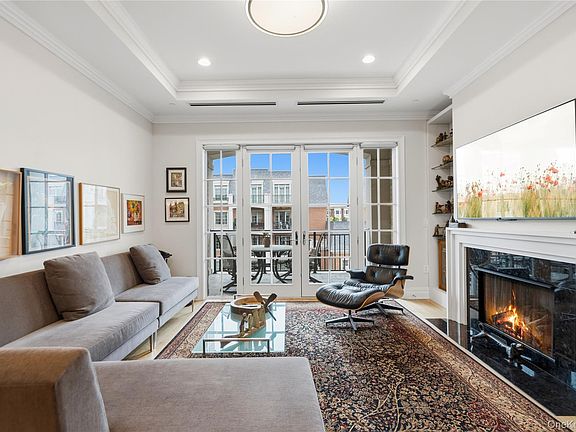3rd image of 6000 Royal Court #6202