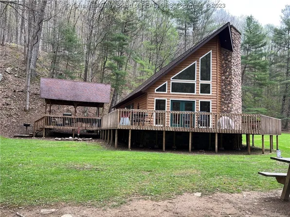 140 Brown Trout Rd, Hacker Valley, WV 26222