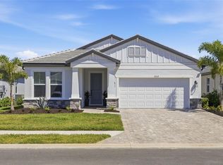 17237 Savory Mist Cir, Lakewood Ranch, FL 34211