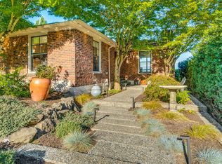 3400 S Parkland Pl, Seattle, WA 98144