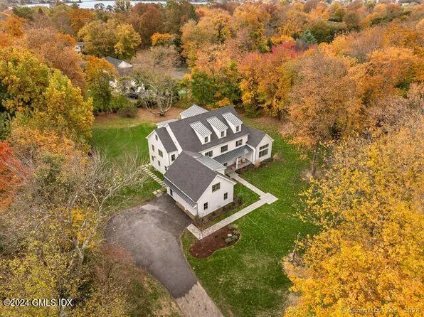 77 Stanton Rd, Darien, CT 06820